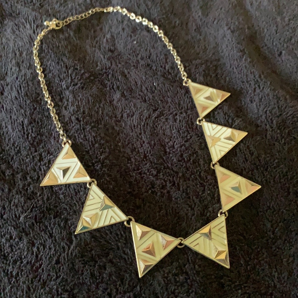 Gold/White Necklace